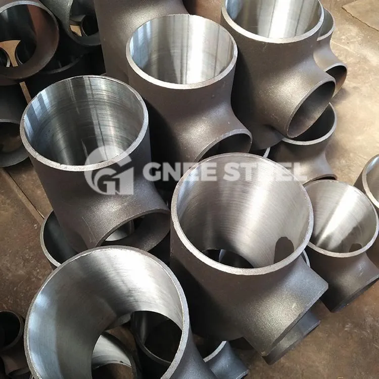 Geschmiedete Beschläge aus Edelstahl